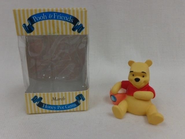 March20Birthstone20Pooh.jpg
