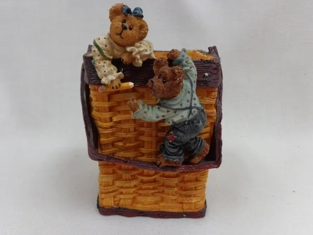 Gracie and Pierpont Pencil Holderefewewew